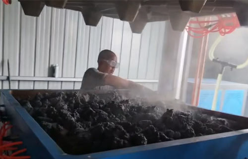 1600噸固廢塑料托盤成型液壓機